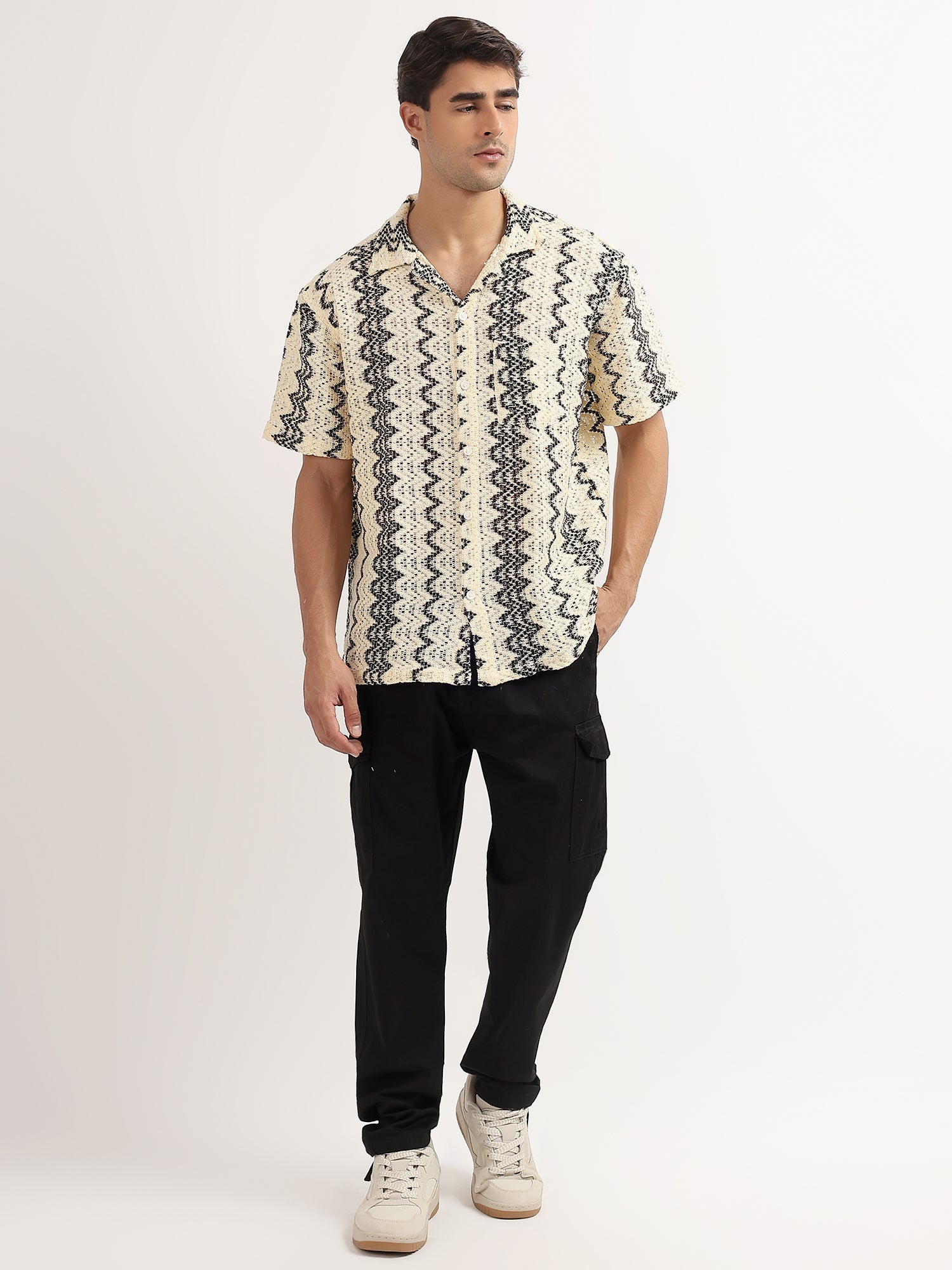 Cream – Black Cotton Knitted Half Sleeves Shirt