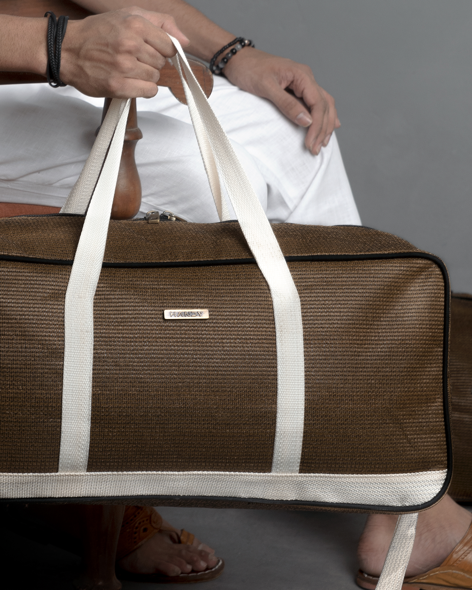 Structured Duffle Bag (ye + br)